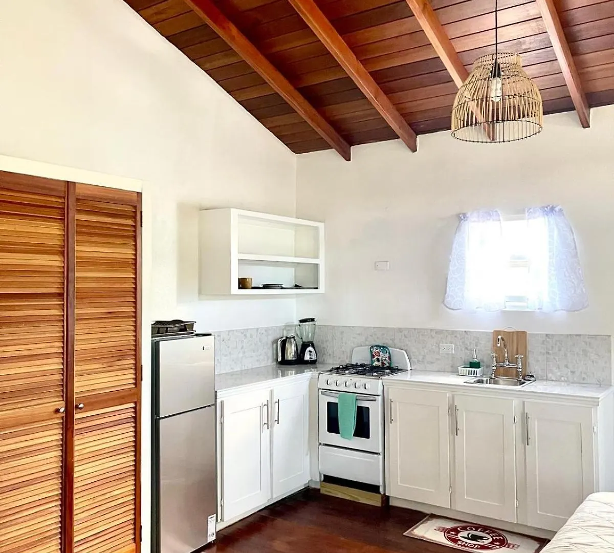 Blr Beach Villa Apartments Christ Church